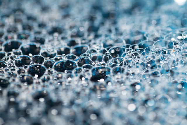 Soap bubbles, Flickr Keith Williamson